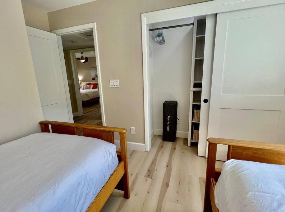 Sea La Vie - Beach Town Charm+Newly Renovated Cocoa Beach Zewnętrze zdjęcie